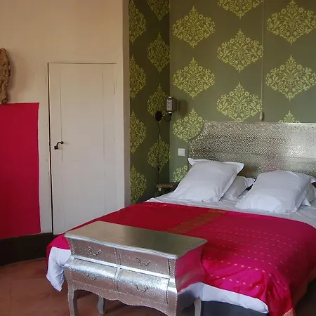 Otel La Maison Des Lumieres Beaumont-de-Lomagne