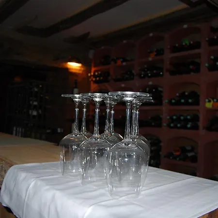Hotel La Maison Des Lumieres Beaumont-de-Lomagne