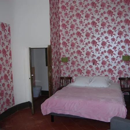 La Maison Des Lumieres